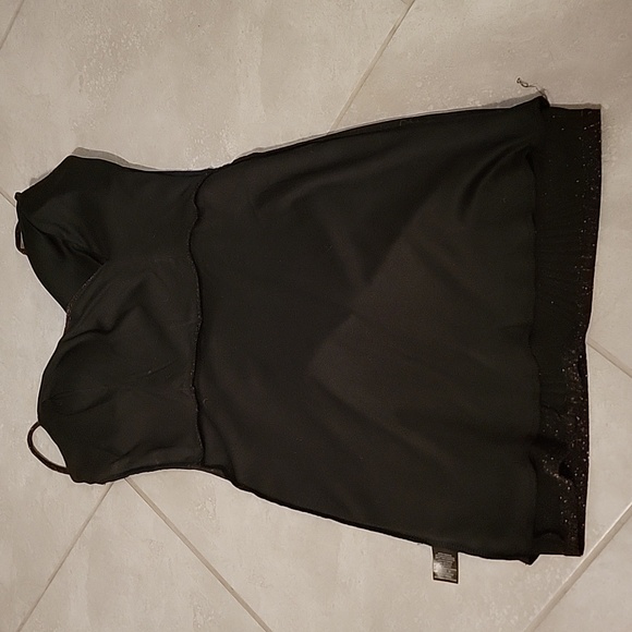 Trixxi Medium Party Dress. Burgundy Shine. - Picture 11 of 13